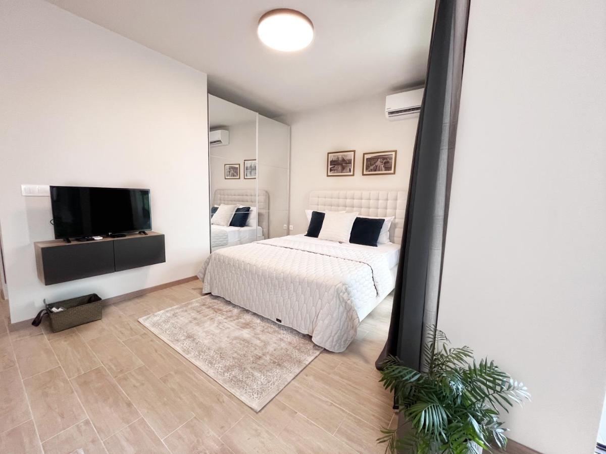 Azur Alegria Studio - Free Parking & Pool Sf. Constantin și Elena Exterior foto