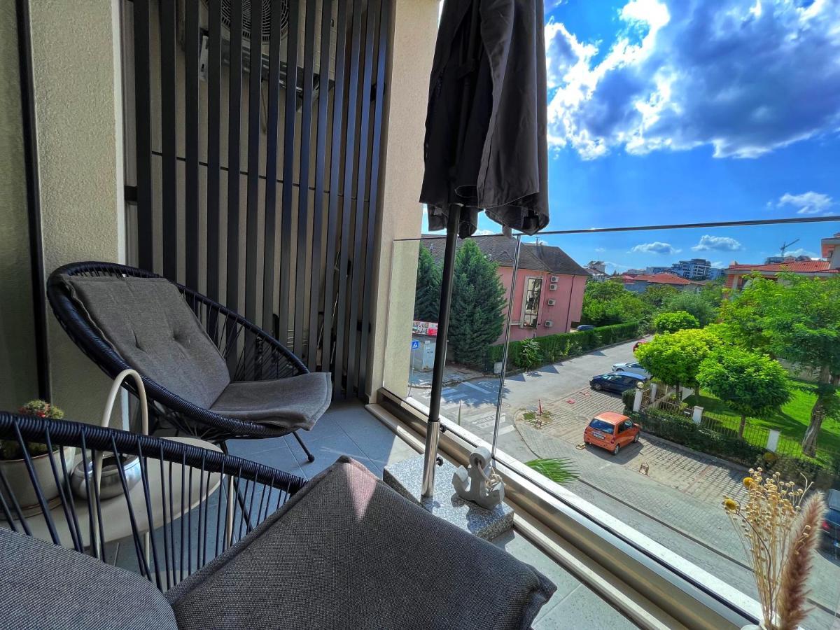Azur Alegria Studio - Free Parking & Pool Sf. Constantin și Elena Exterior foto